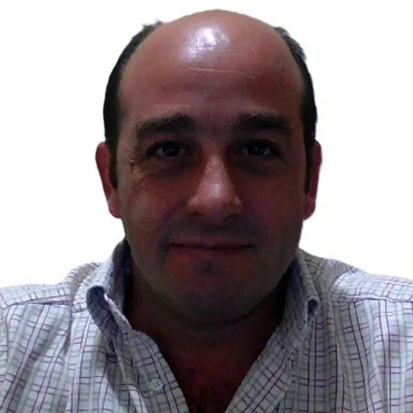 Foto de Adolfo Almada, Innovación y Tecnología en Kratos